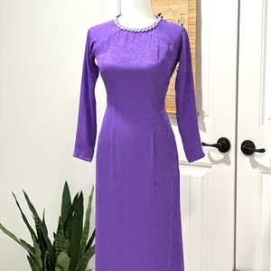 Vietnamese purple traditional dress